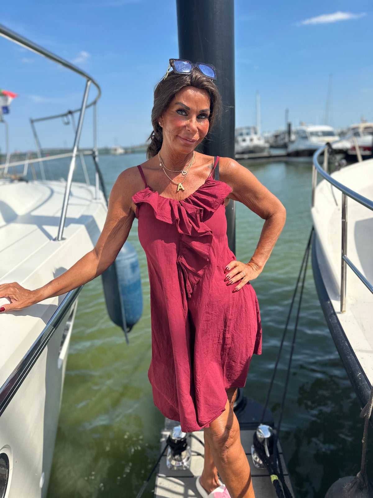 Korte jurk ruches "Fierce" bordeaux