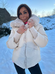 Winterjas kort “Snow” beige