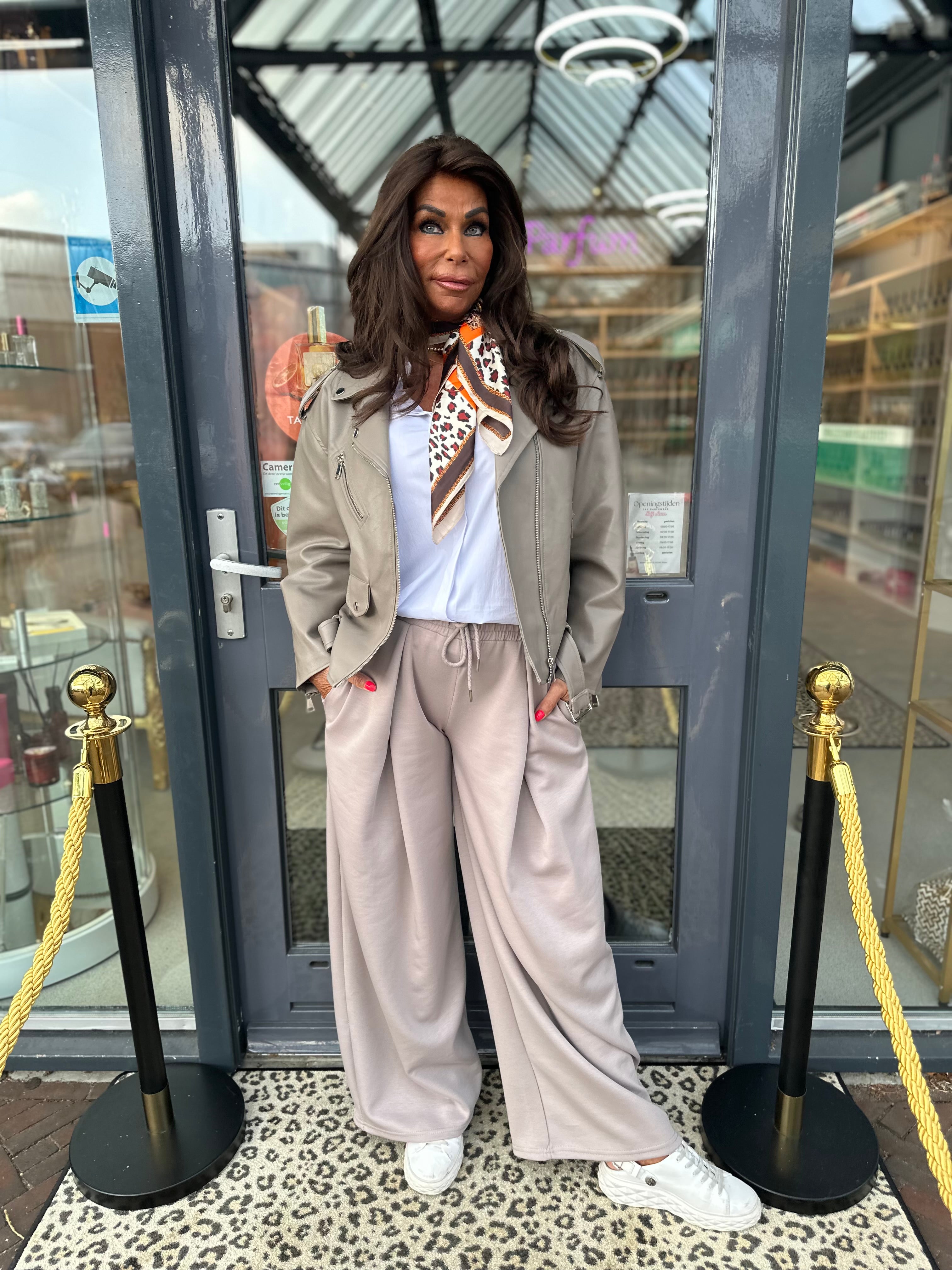 Comfy "plooien" Taupe