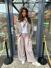 Comfy "plooien" Taupe