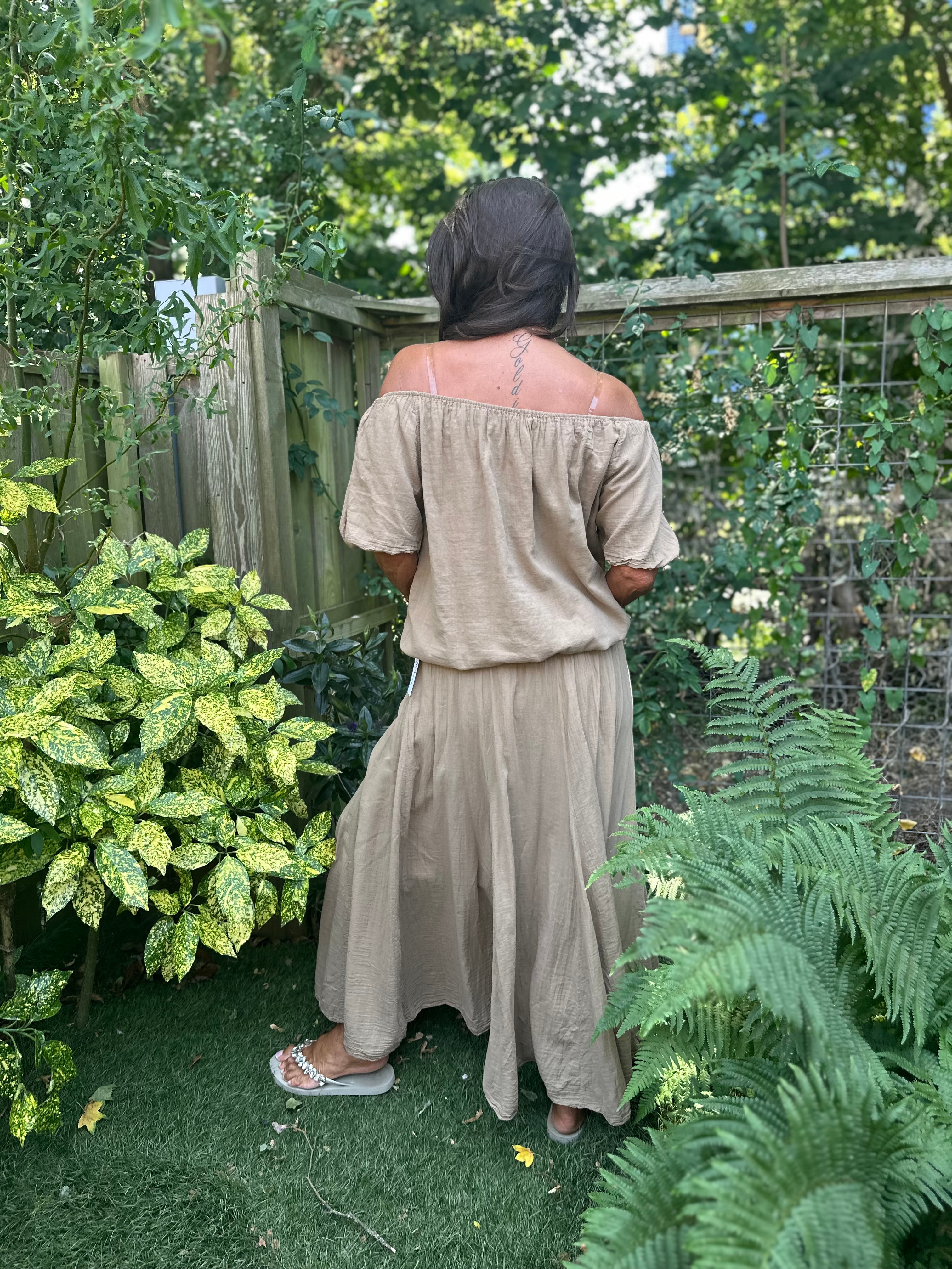 2 delig set lange rok en top "Lina" camel