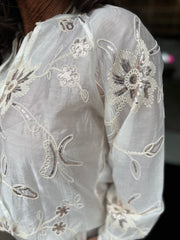 Blouse "Sparkling detail" ecru