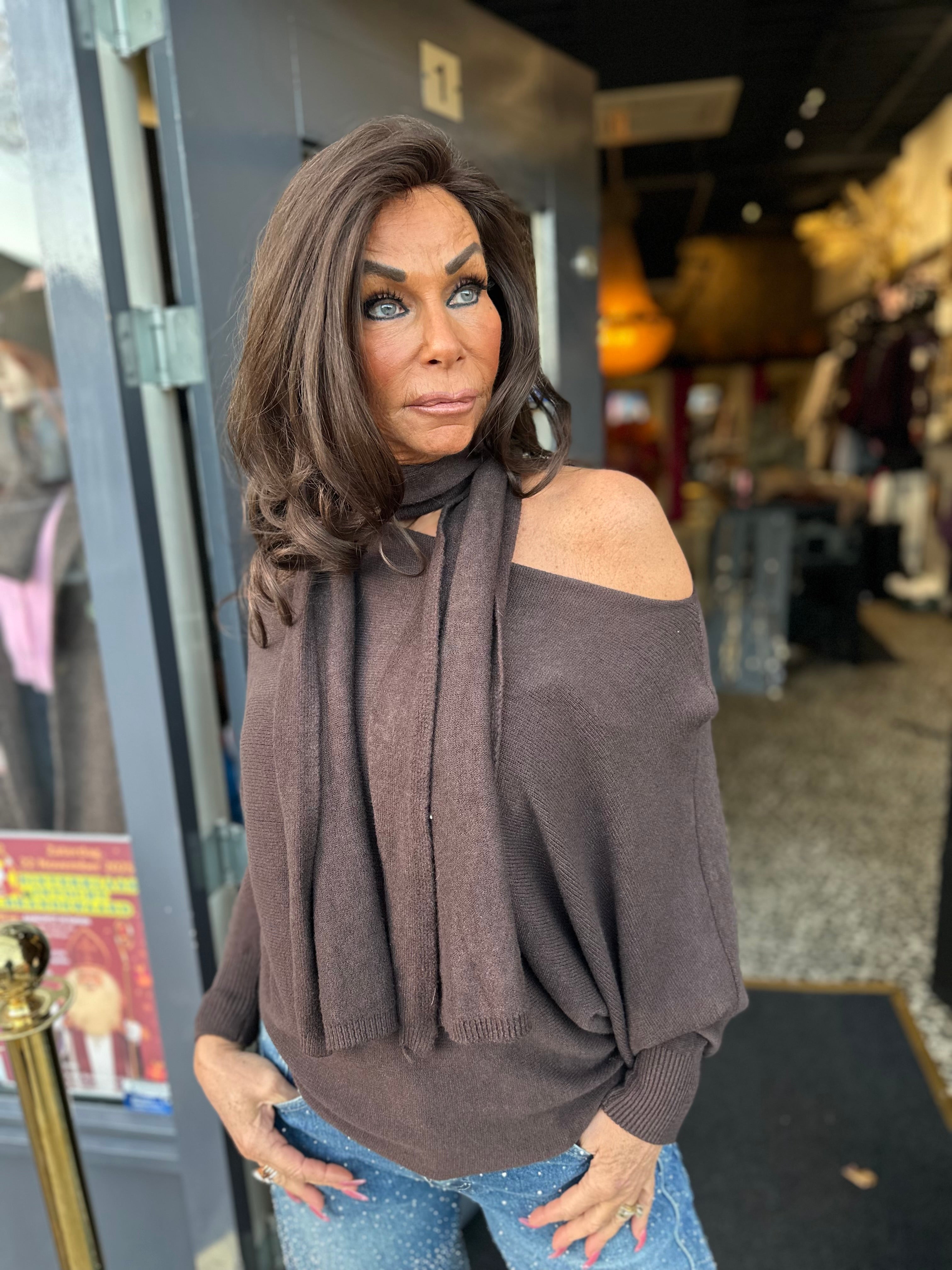 Top “Grace” met Sjaal Donkerbruin