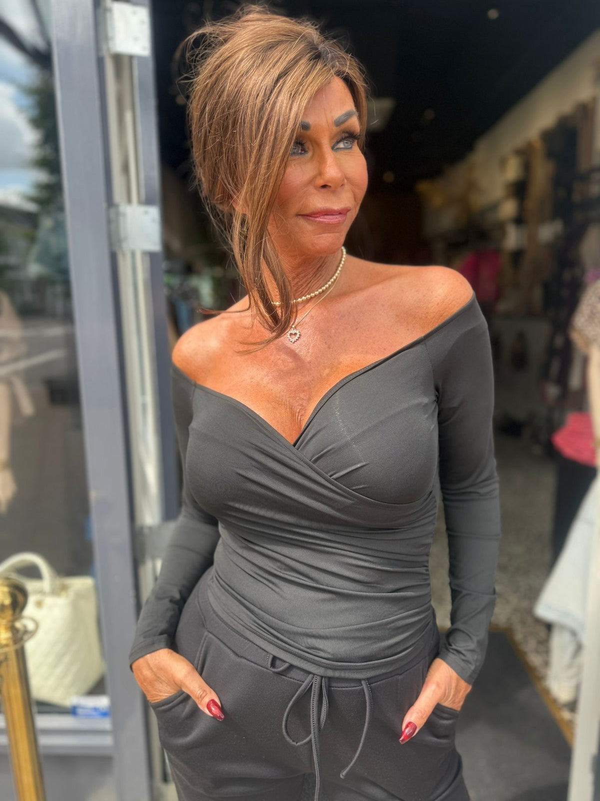 Top "By Swan overslag"  Zwart