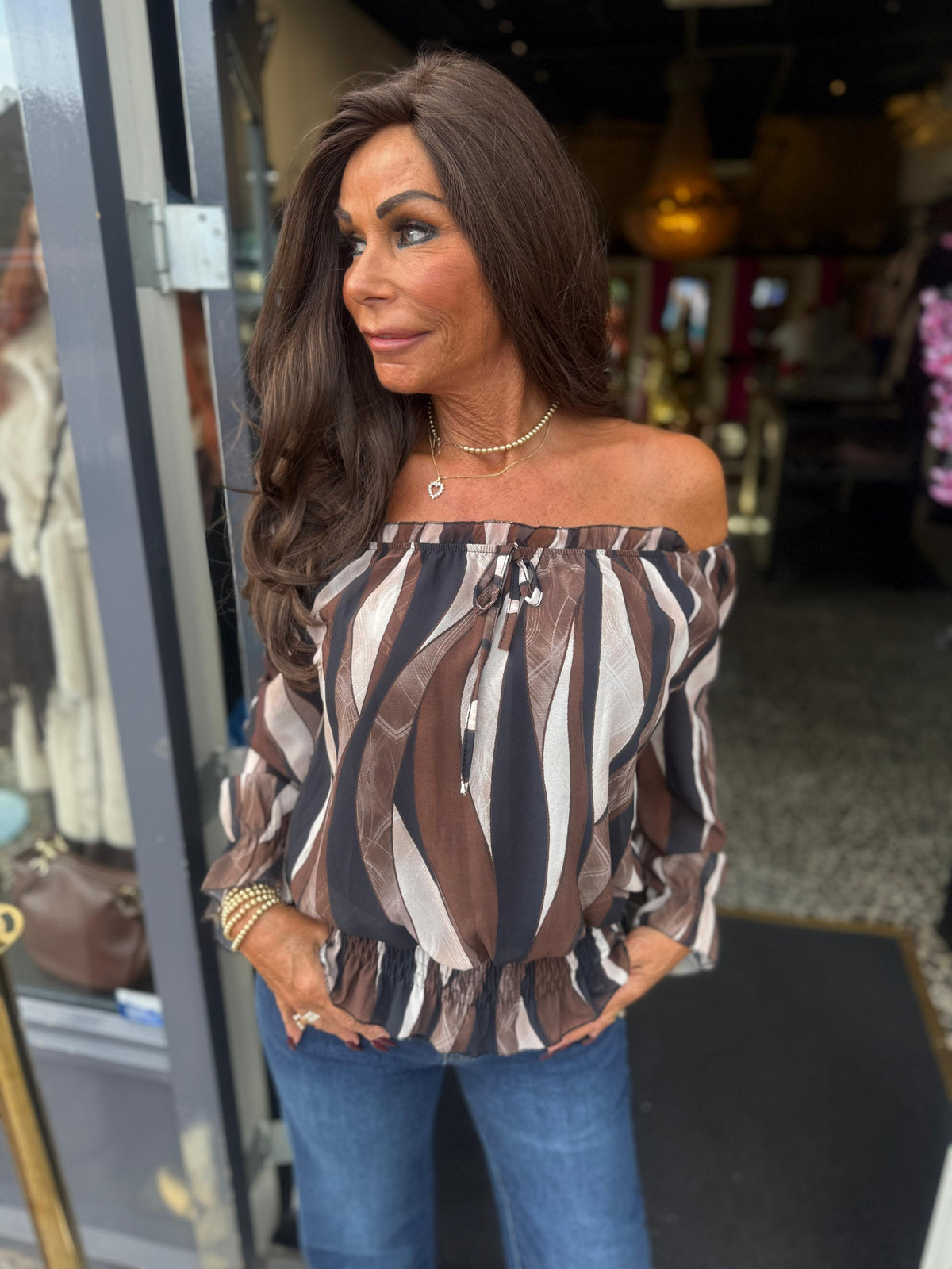 Off shoulder Blouse "coup de foudre" donkerbruin