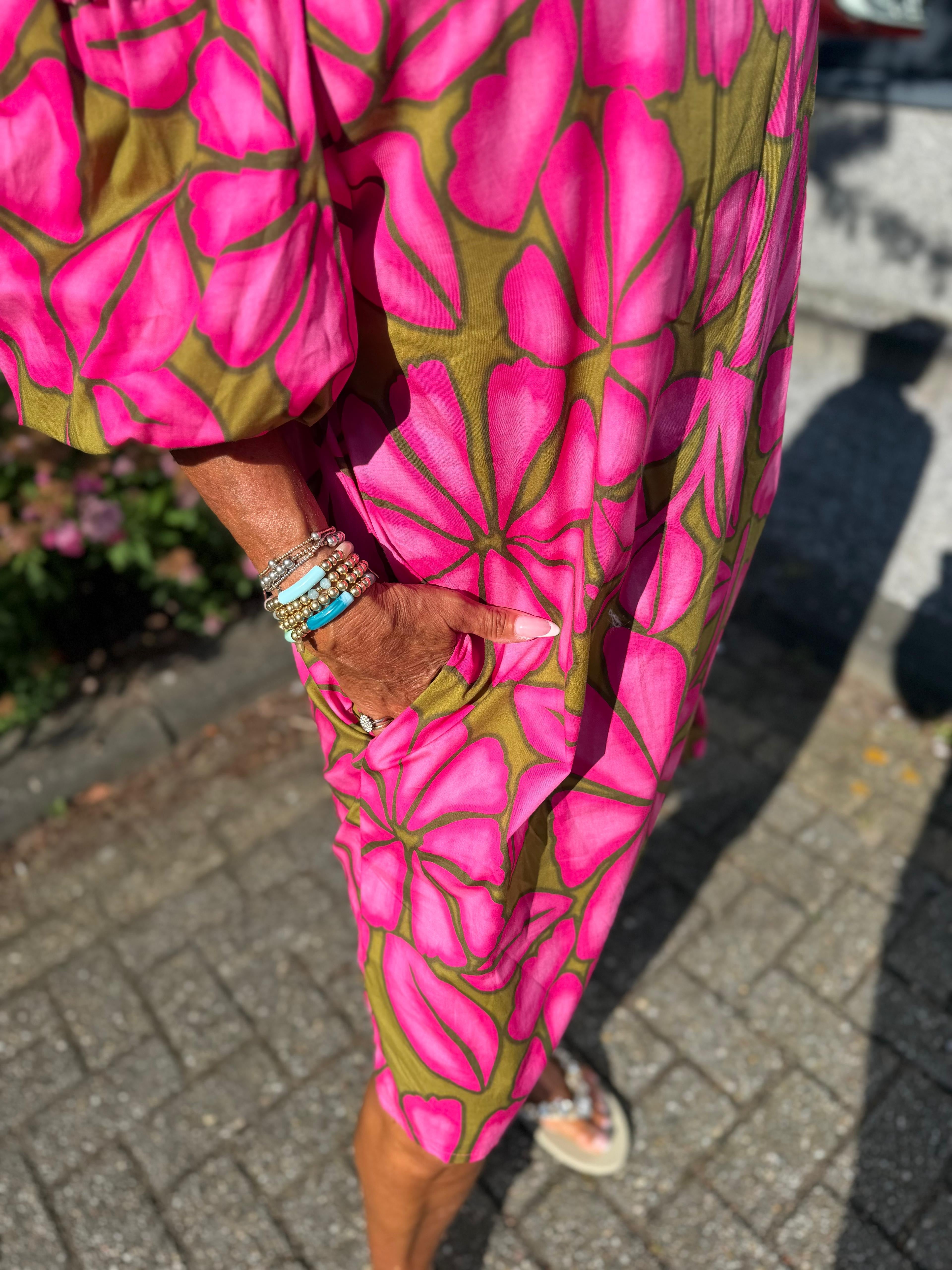 Offshoulder jurkje “Selina” fuchsia/groen