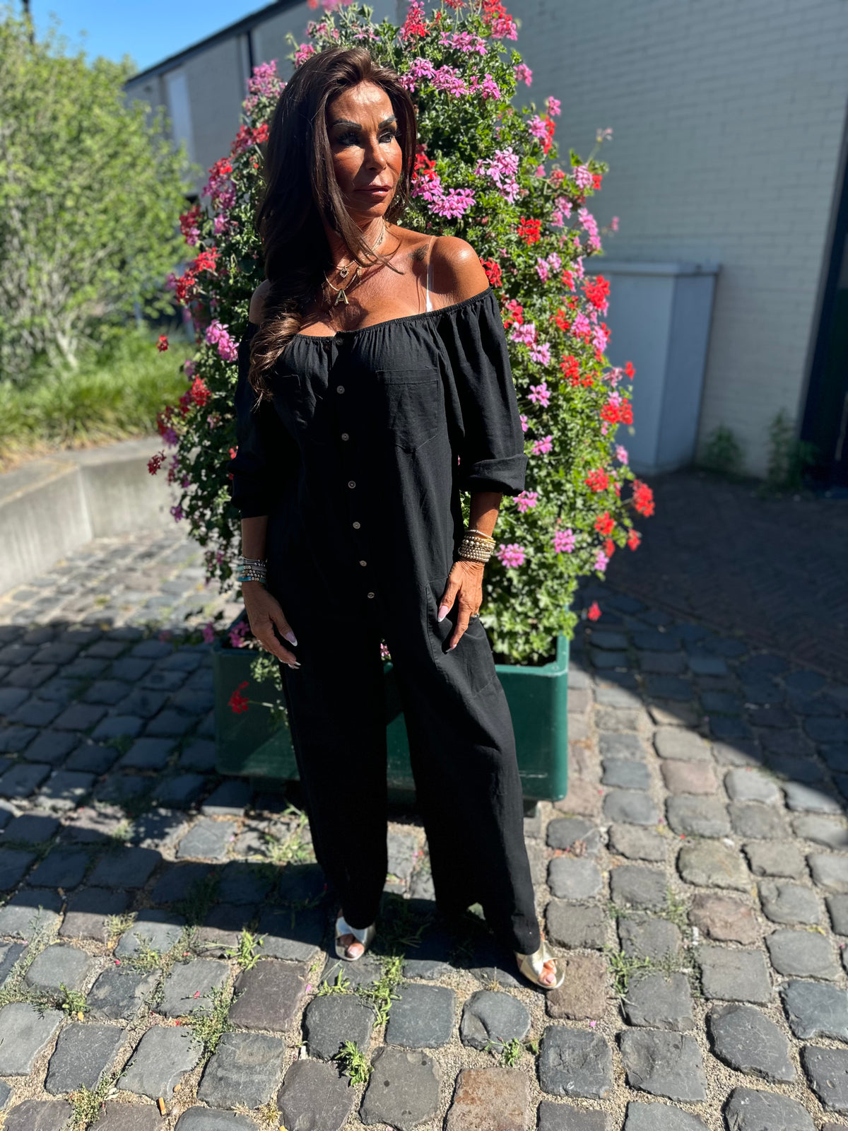 Linnen Offshoulder jumpsuit "Annie" Zwart