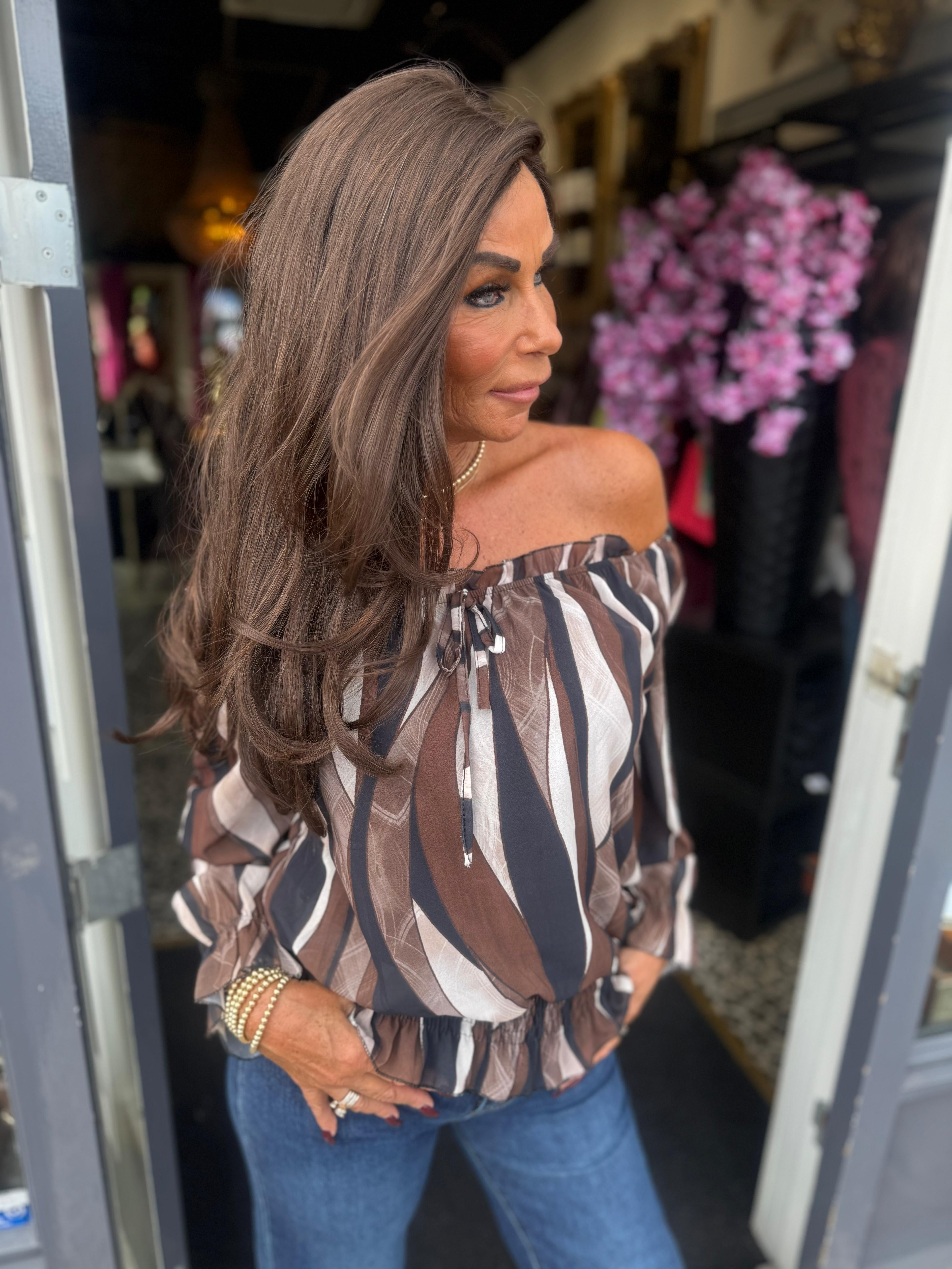 Off shoulder Blouse "coup de foudre" donkerbruin