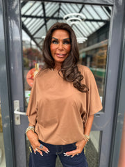 Top "Wide" vleermuismouw camel