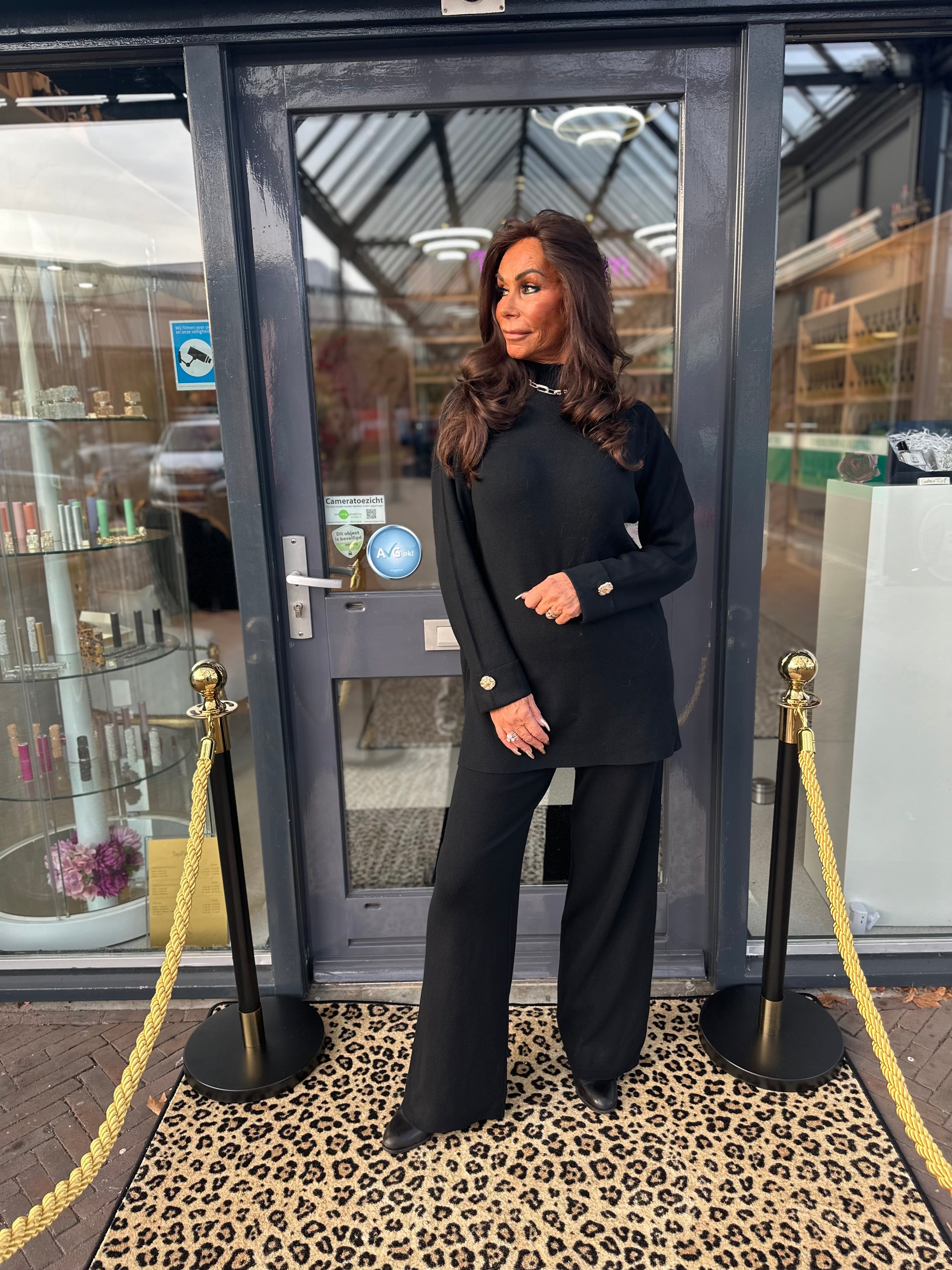 2 delig set “all you need” Zwart