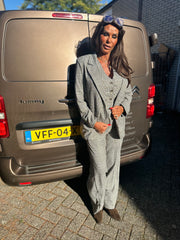 2 delig set "Dilana” geruit zwart wit Pre order maandag