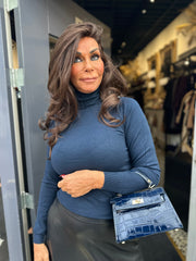 Col top "Amy" navy