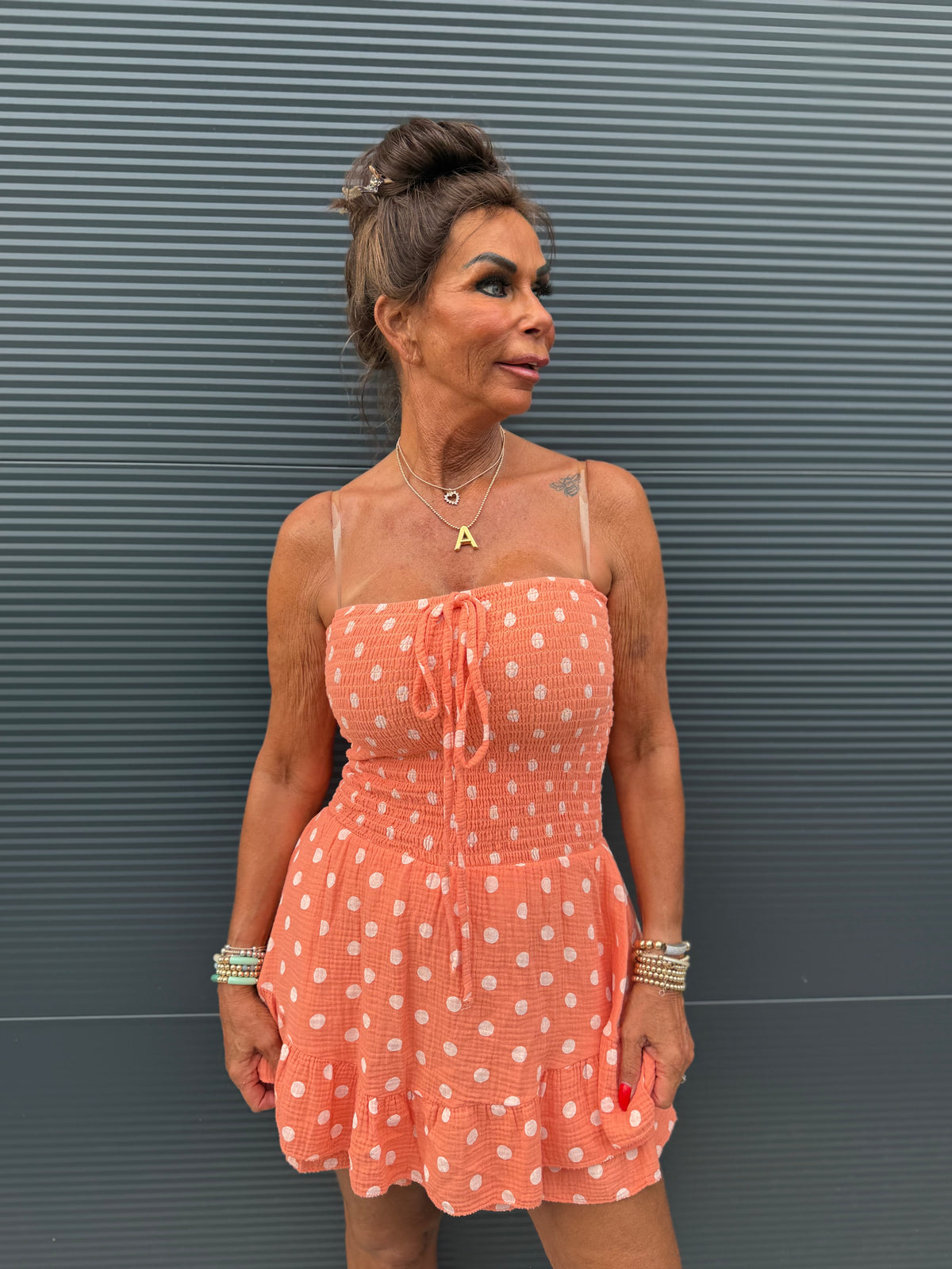 Playsuit kort "hydrofiel" dots zalm
