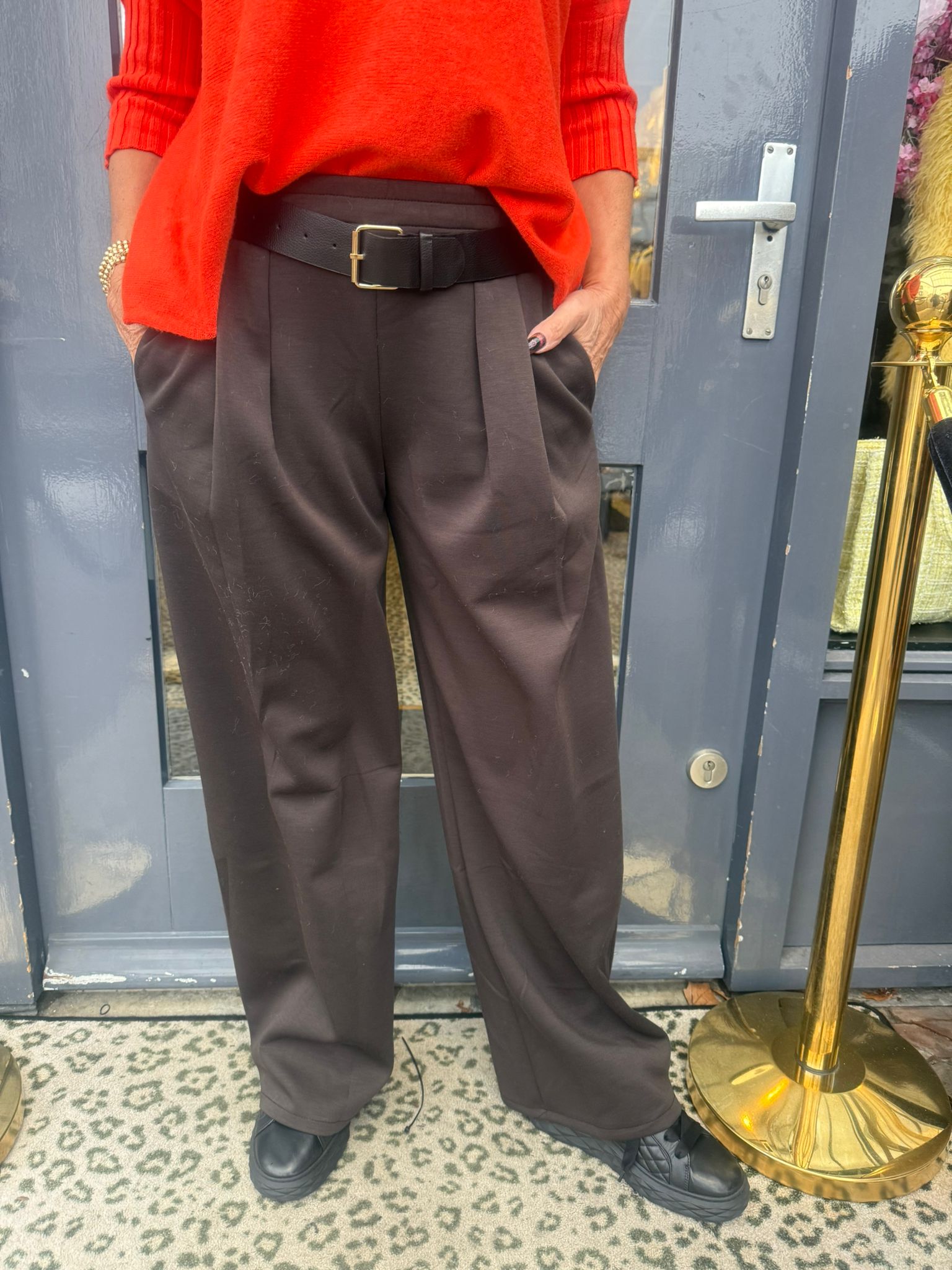 Wide pants Comfy “Brown”