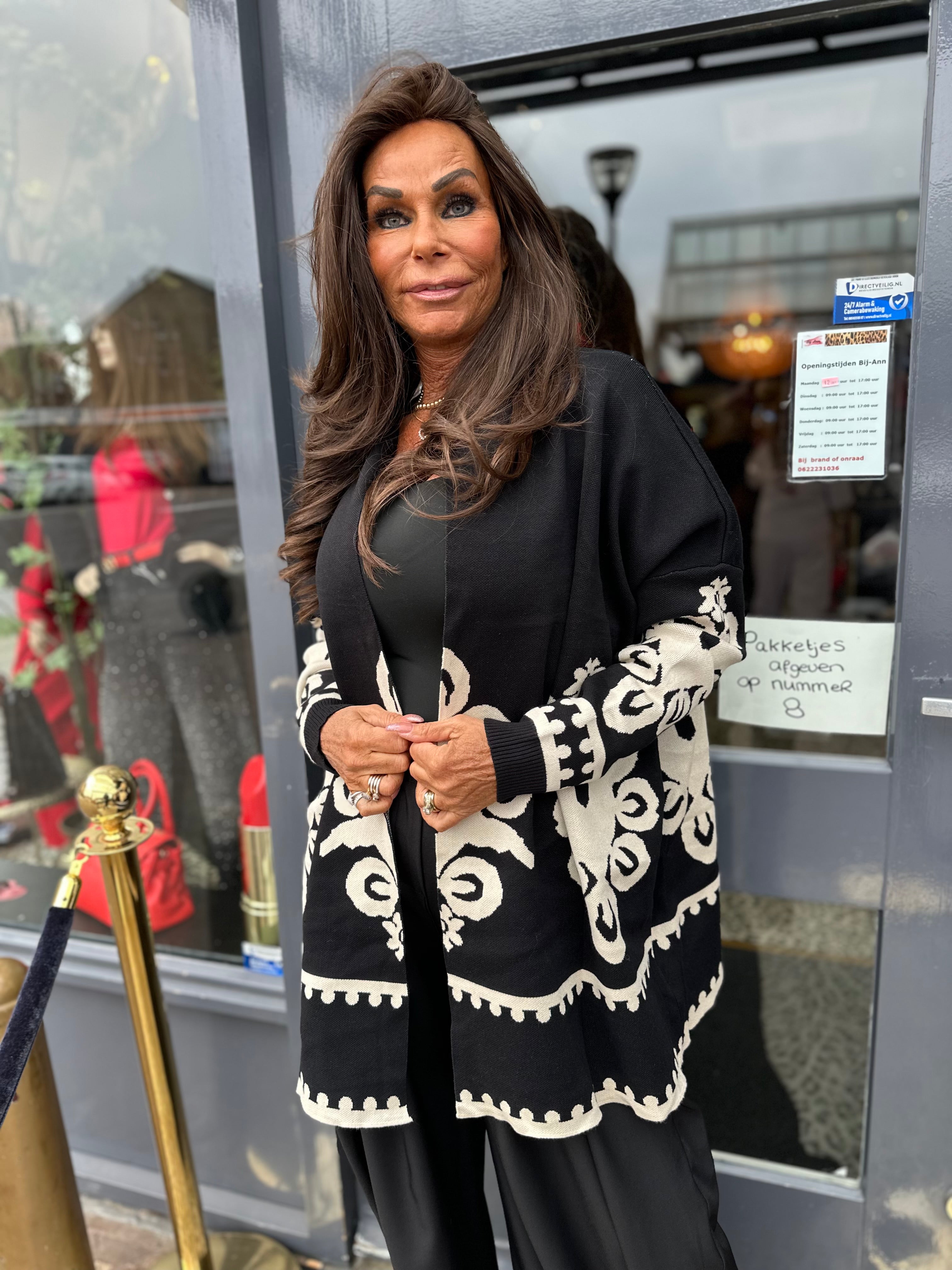 vest “Franse lelie” Off white