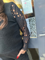 trui kanten mouw "Robyn" Zwart