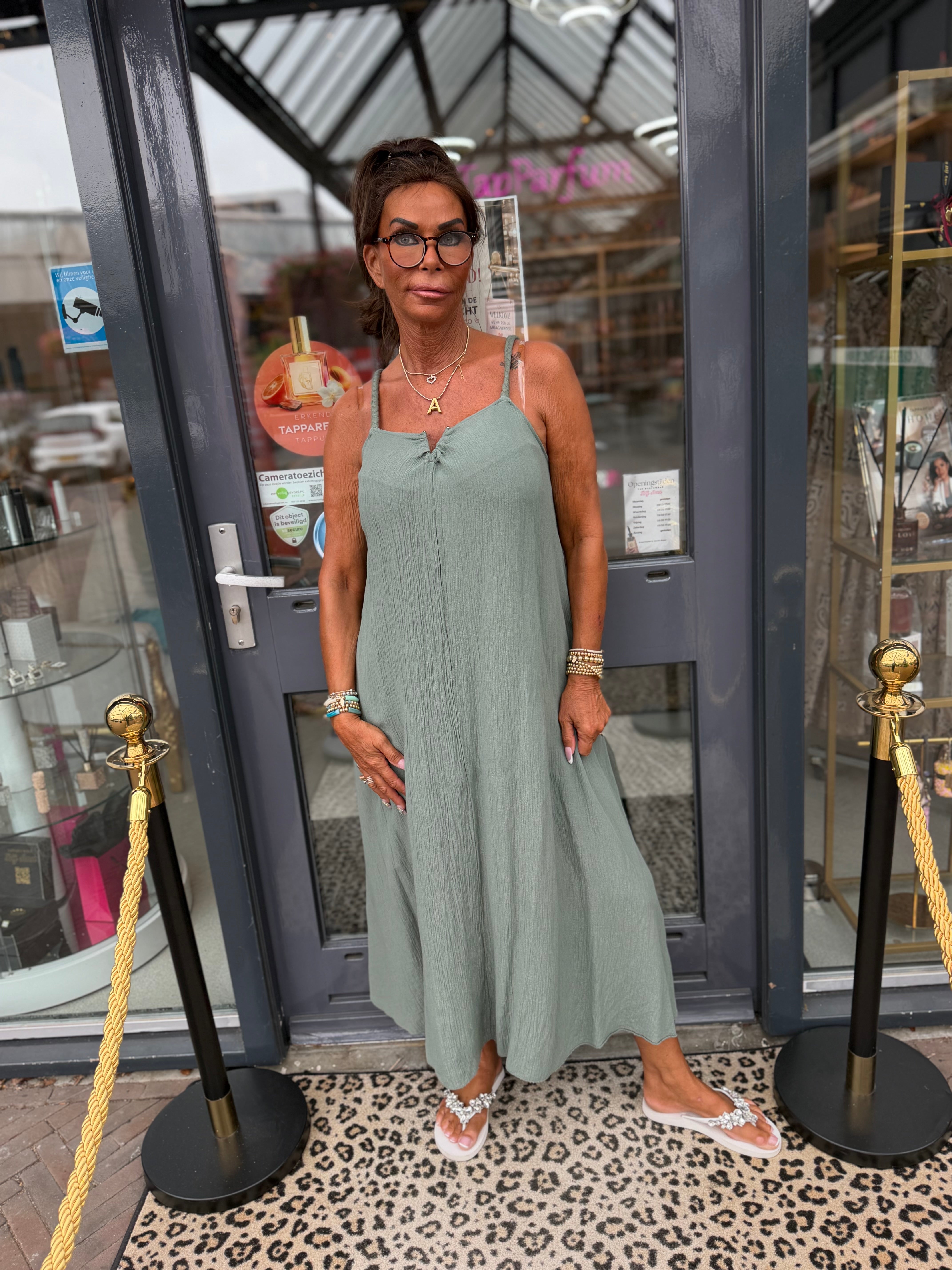 Viscose jurk “adios” legergroen