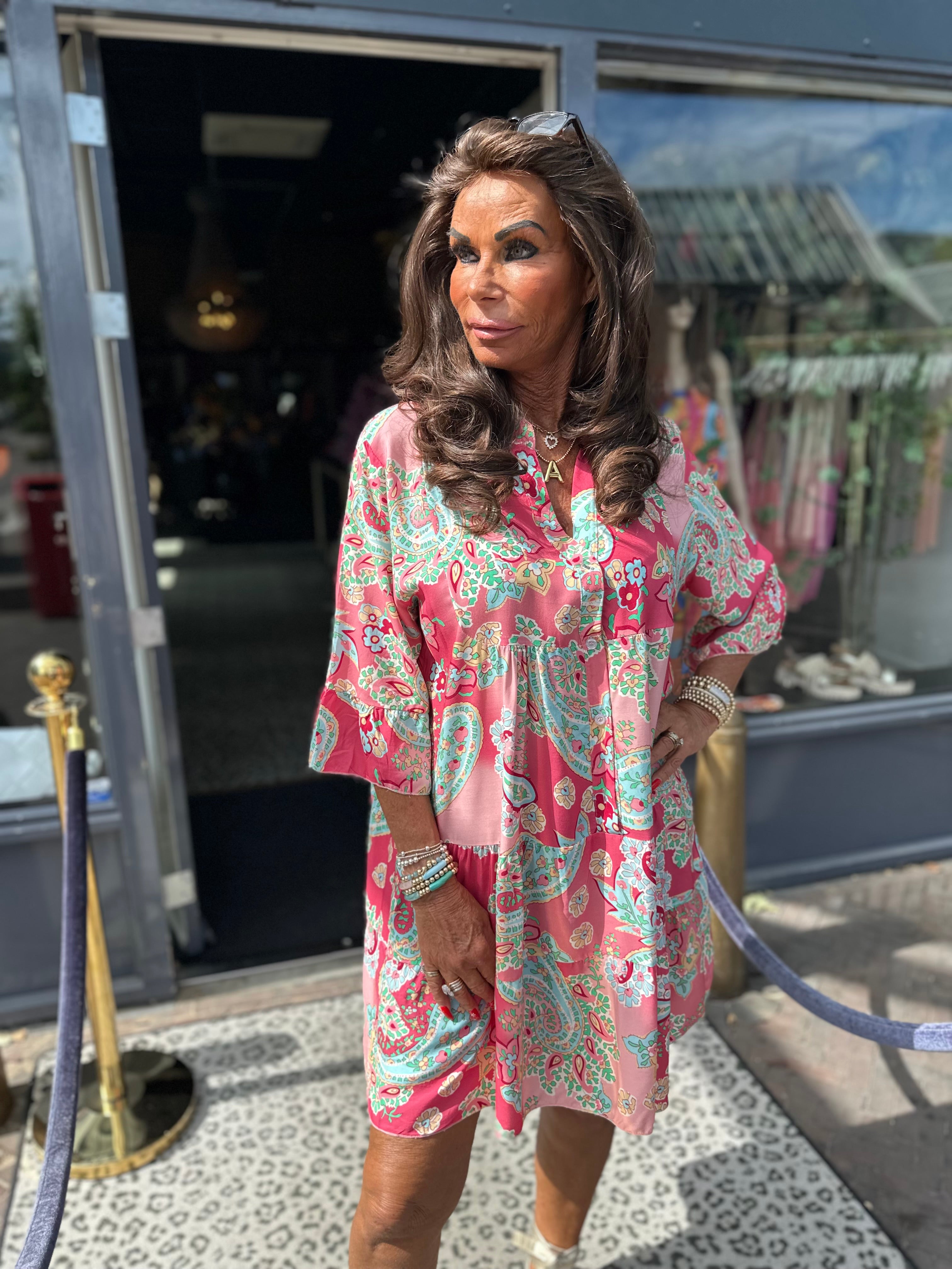 kort jurkje “Sabrina” oud roze print