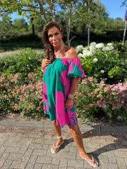Offshoulder jurkje “Happy print” groen/fuchsia