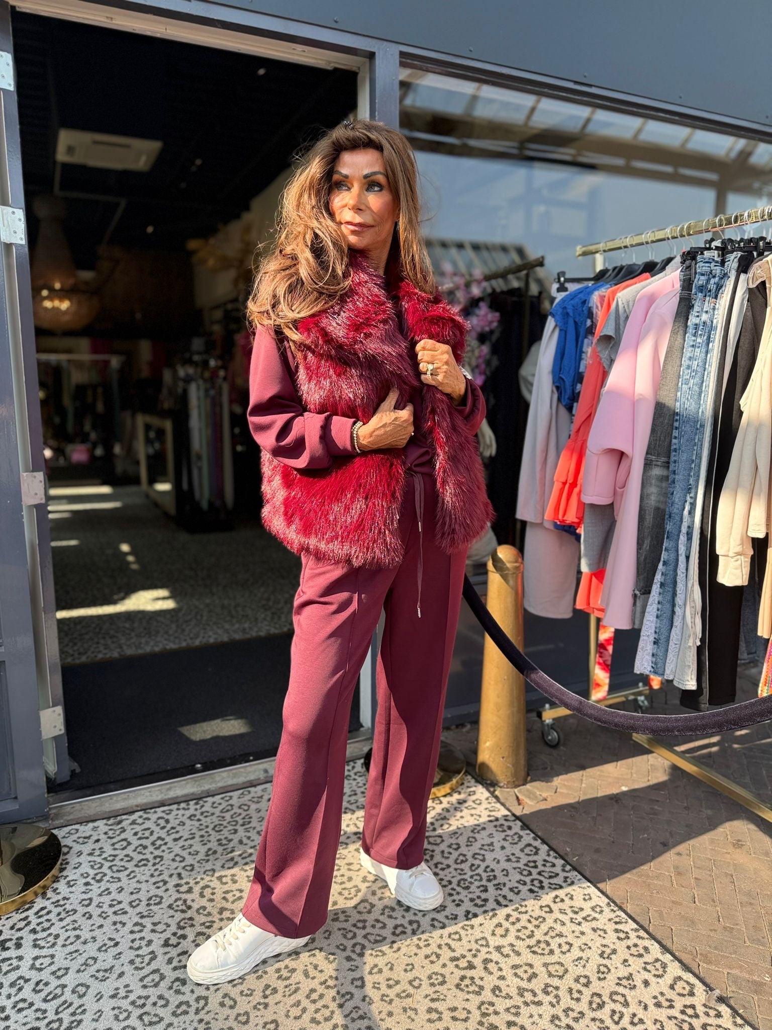Gilet "Almost autumn" Bordeaux rood