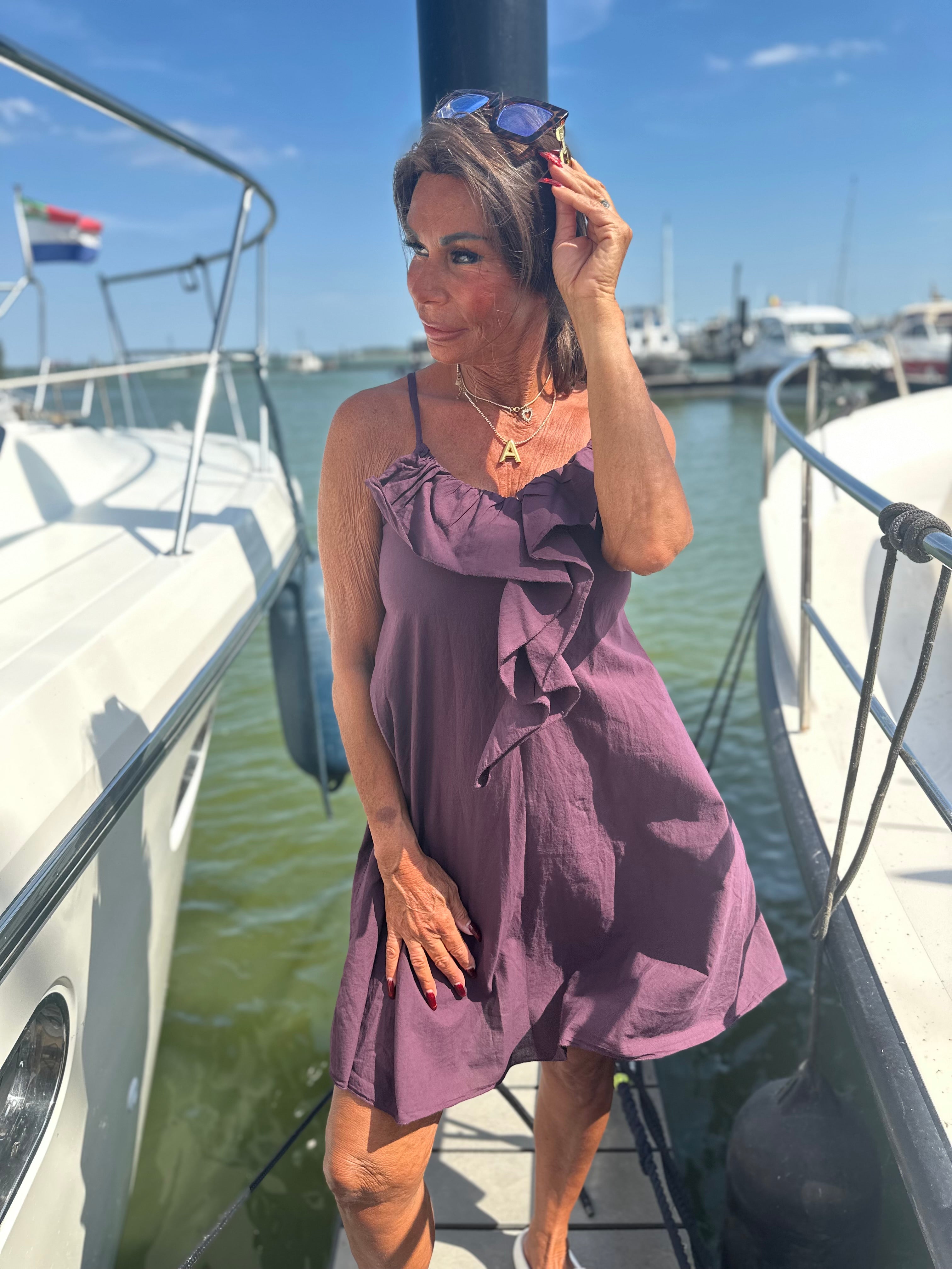 Korte jurk ruches "Fierce" aubergine
