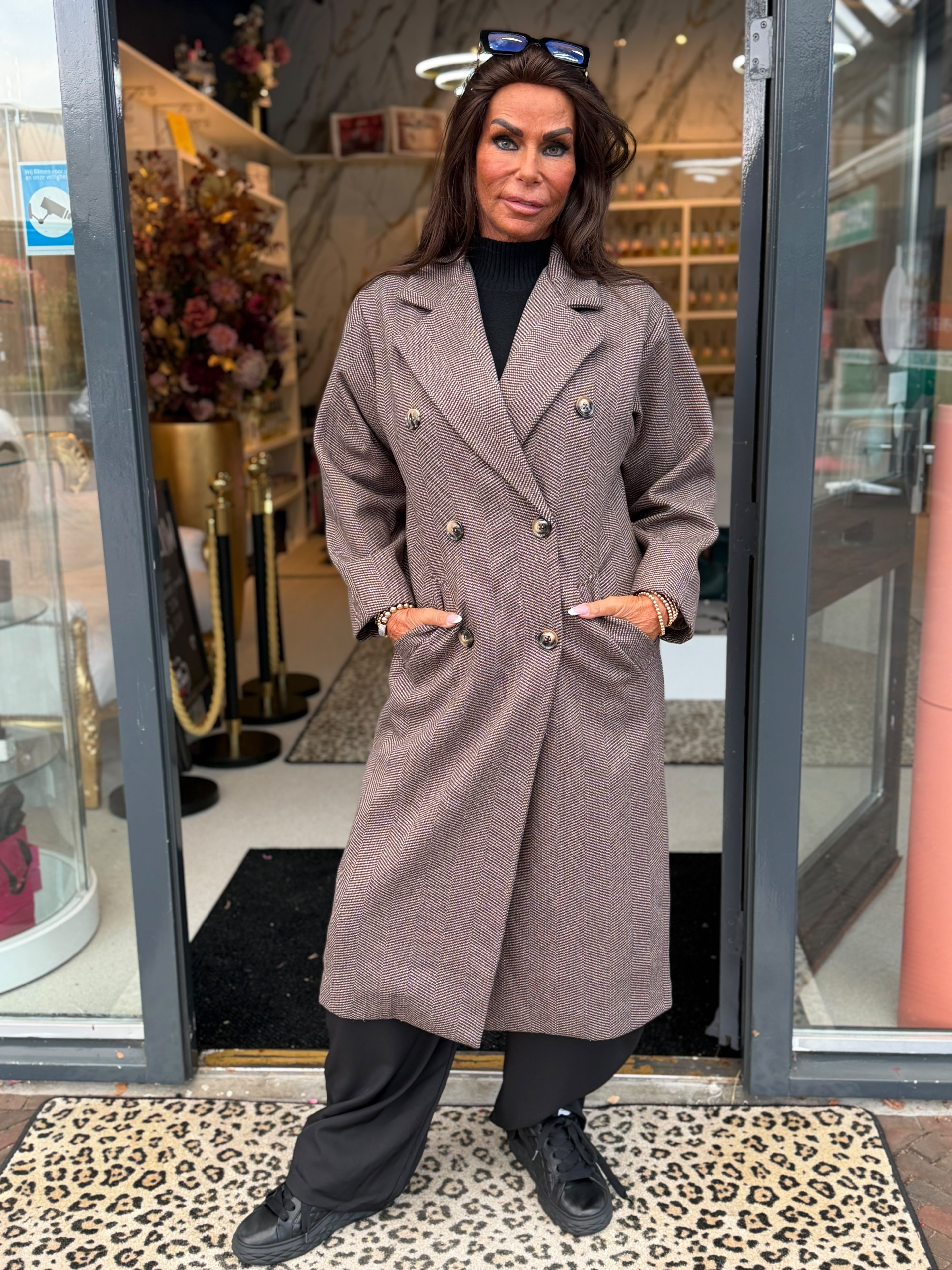 Trenchcoat "vissengraat" bruin