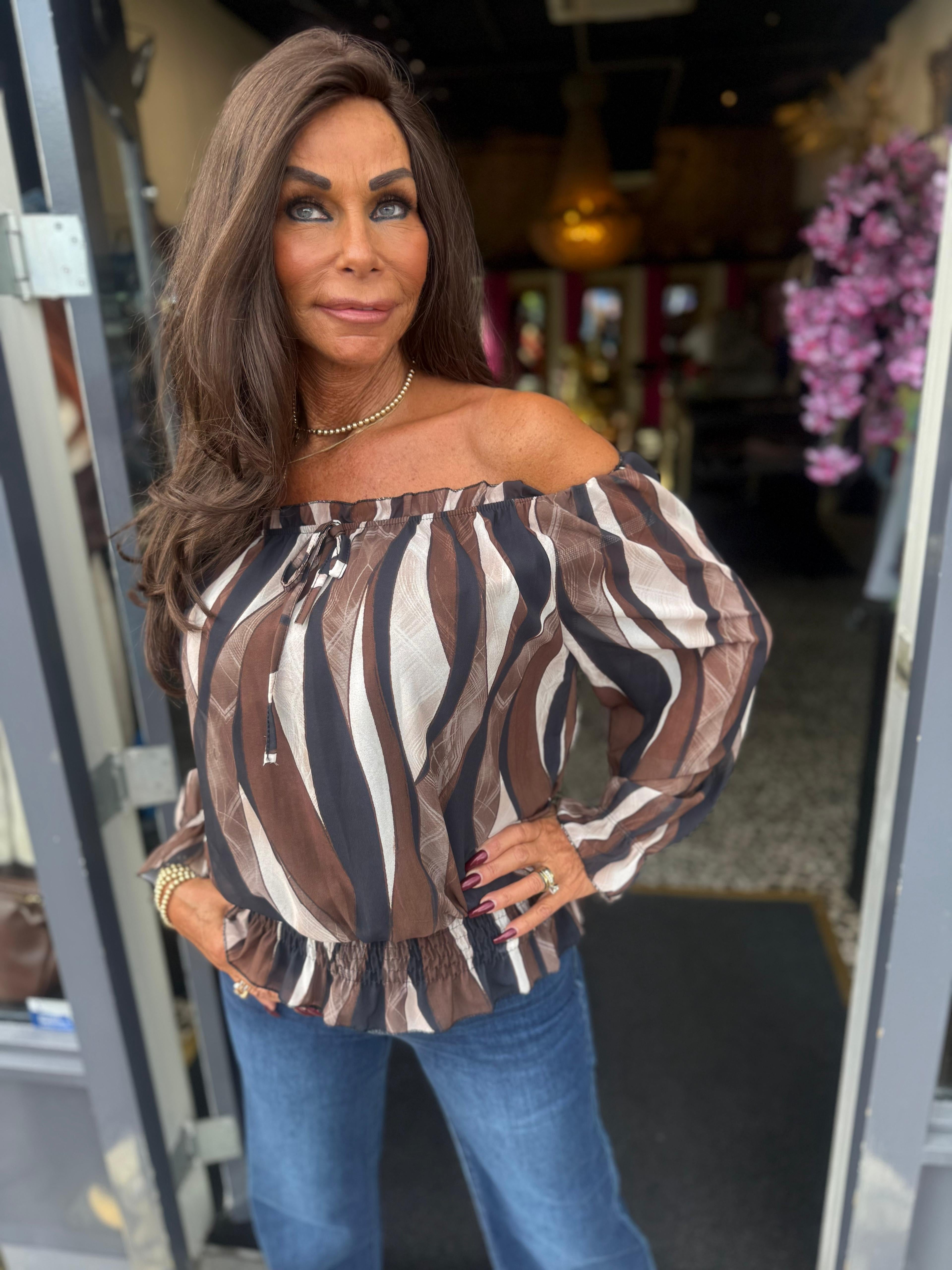 Off shoulder Blouse "coup de foudre" donkerbruin