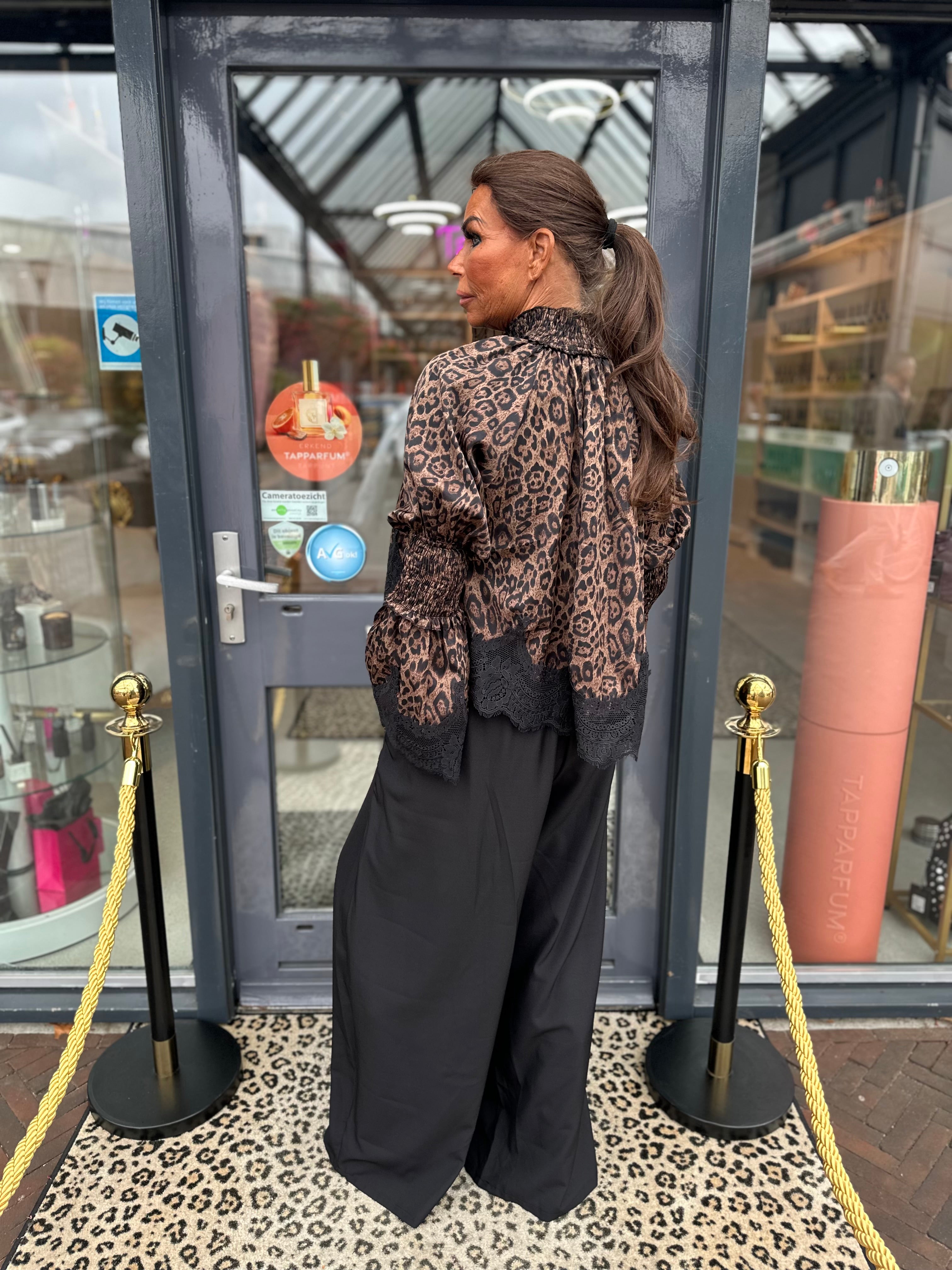 Blouse "Very chique" zwart panter