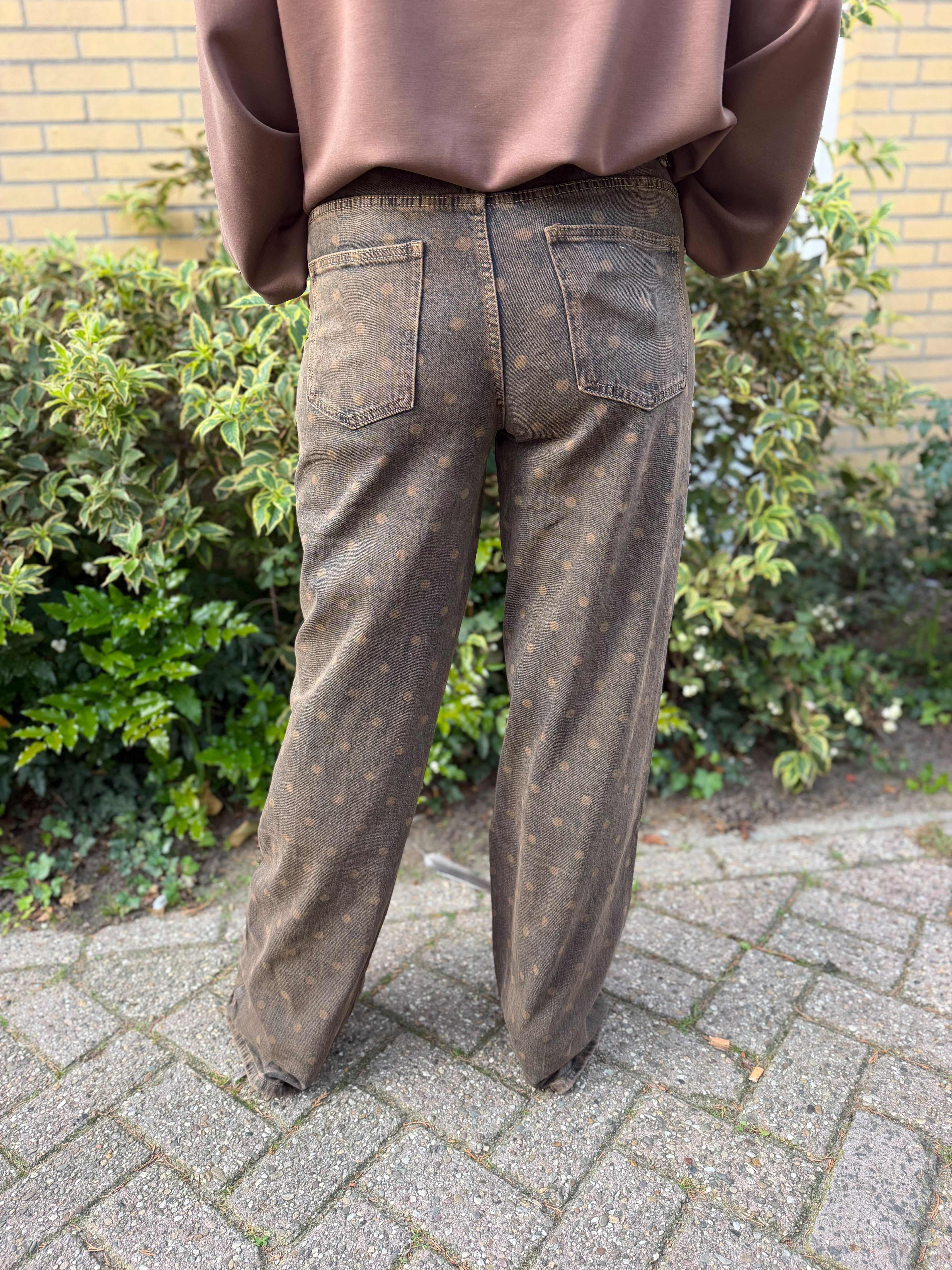 Jeans loose fit bruine dot