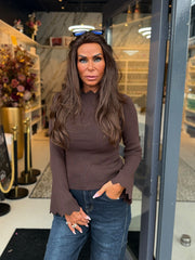 Lange mouwen top Tina donkerbruin