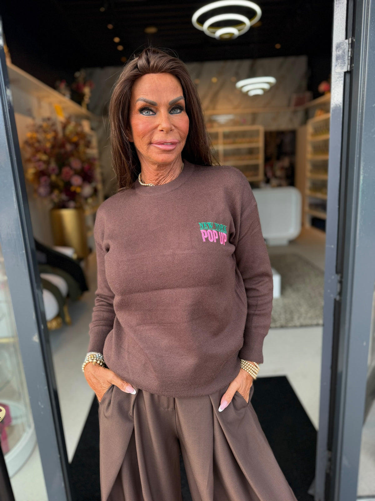 Trui “Pop up” donkerbruin