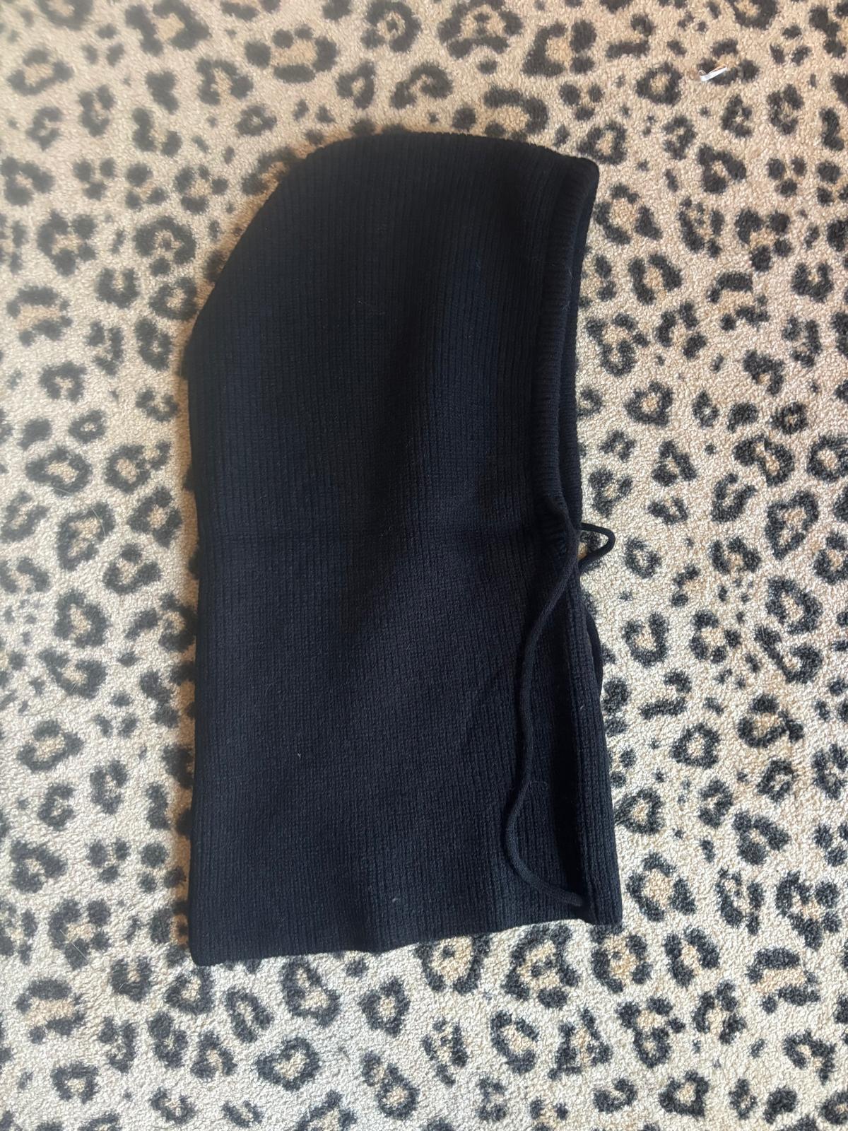 Capuchon sjaal zwart