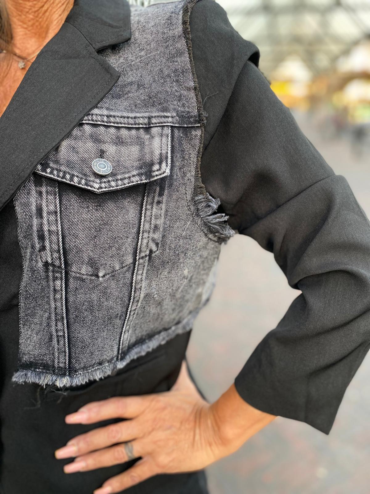 Blazer "Denim" black.