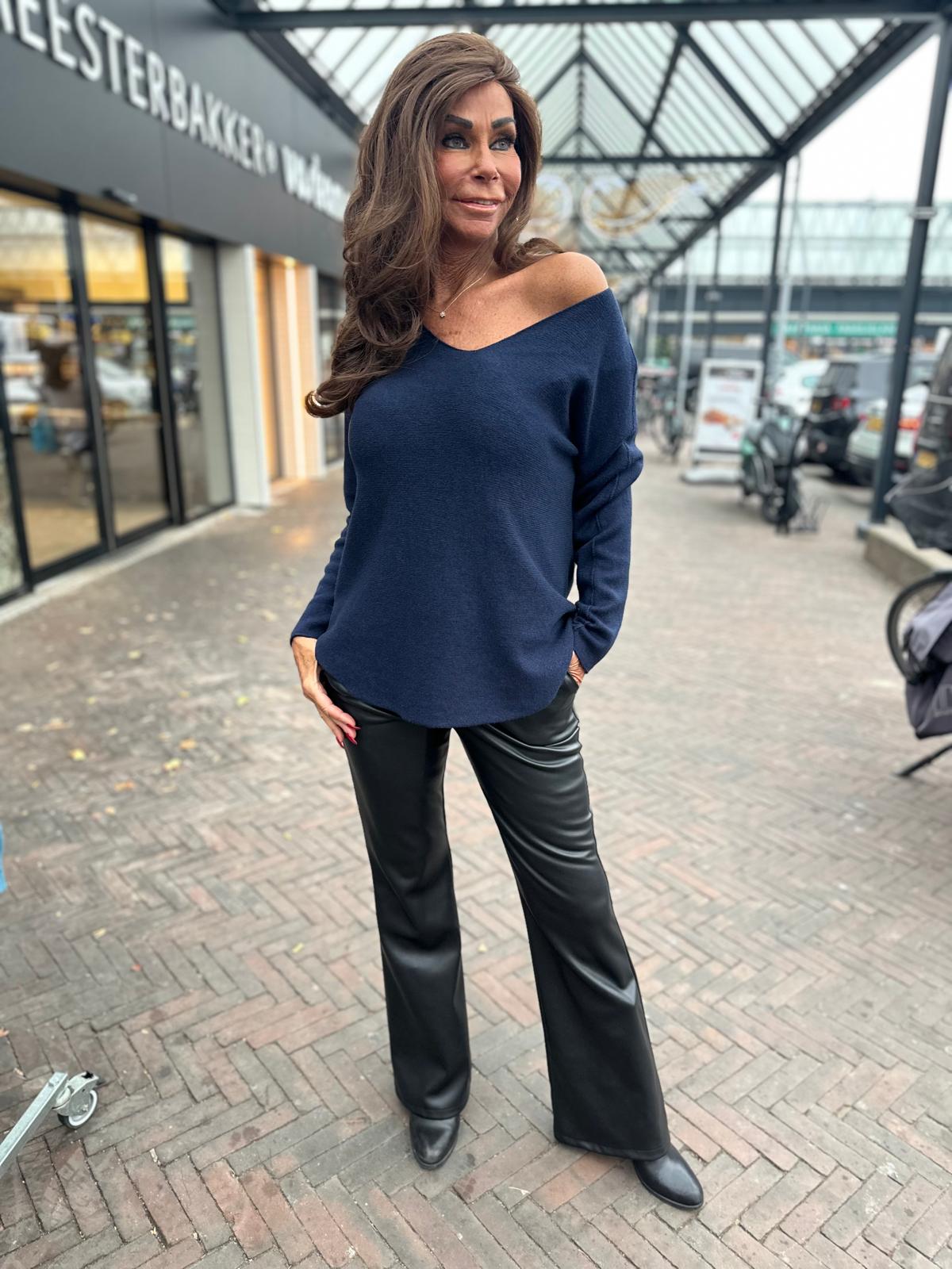 Top "Perfect" V-hals Donkerblauw