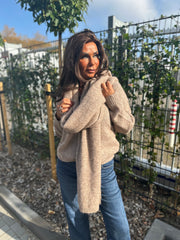 Trui met sjaal “Herfst vibes” camel