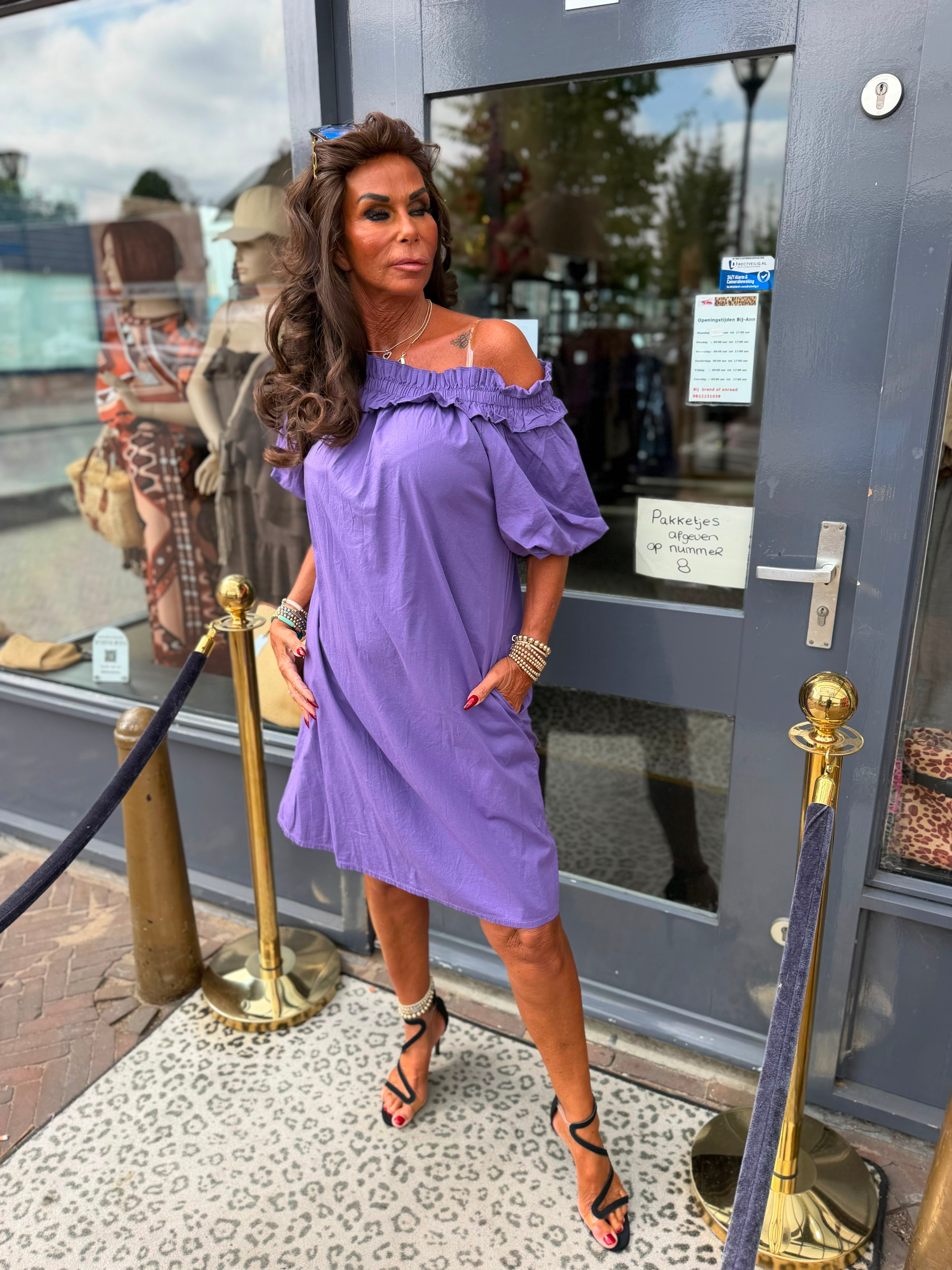 Offshoulder jurkje “Selina” effen paars