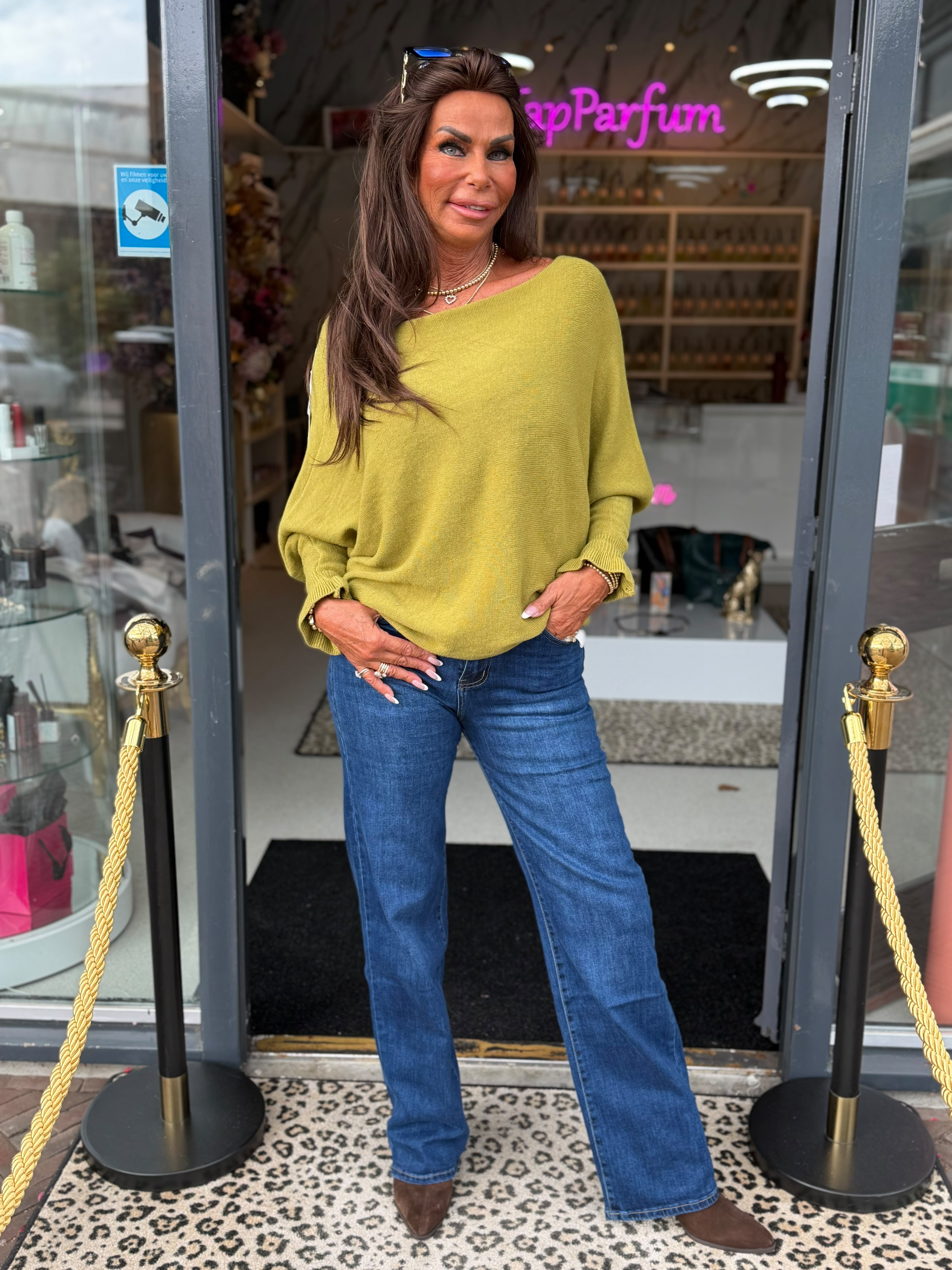 Ruffle top "Noa" appelgroen