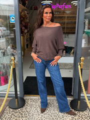 Ruffle top "Noa" donkerbruin