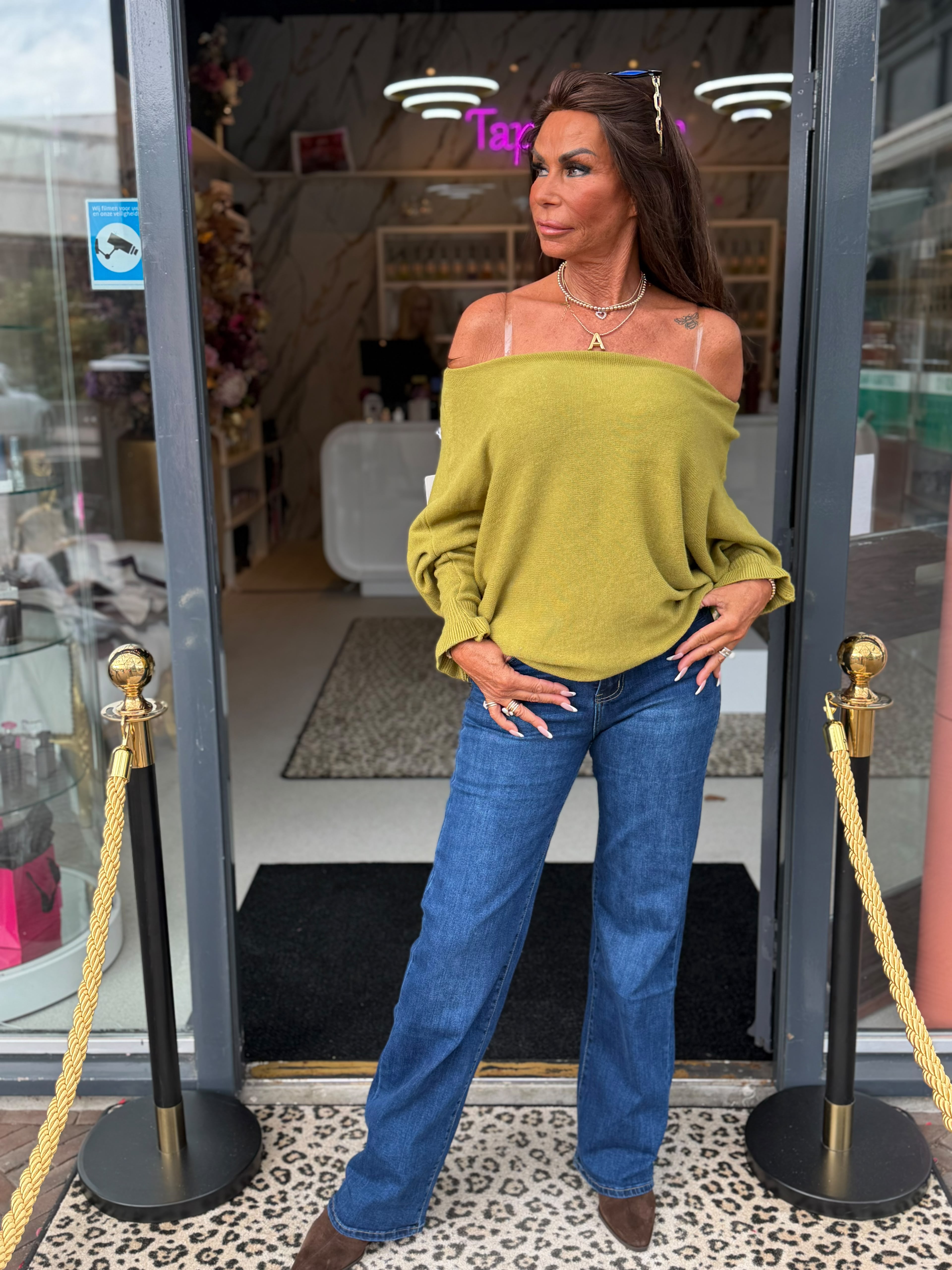 Ruffle top "Noa" appelgroen
