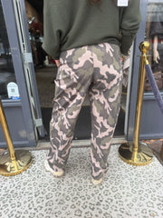 Camo pants beige/groen
