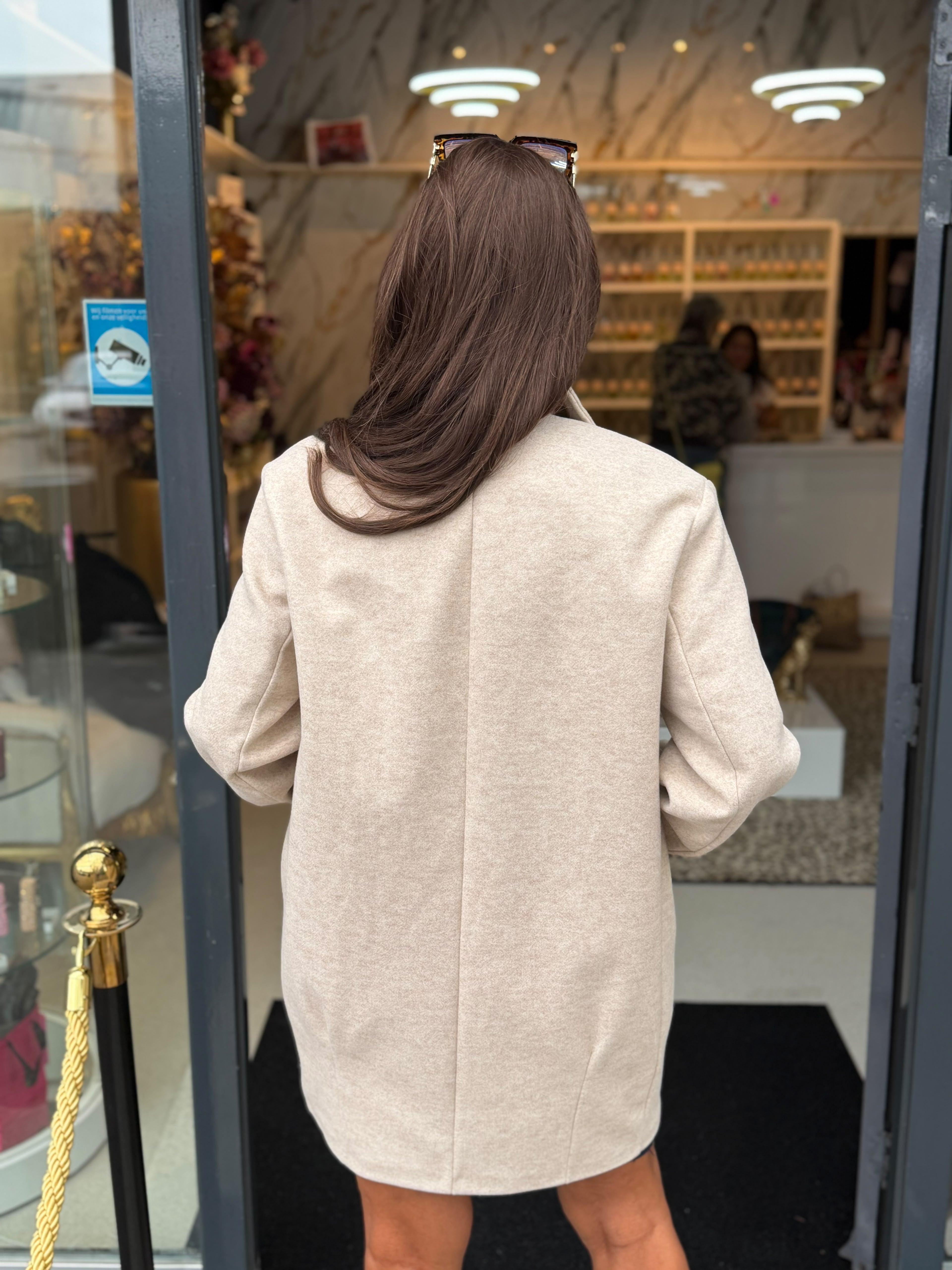 Half lange Trenchcoat "plooi" beige