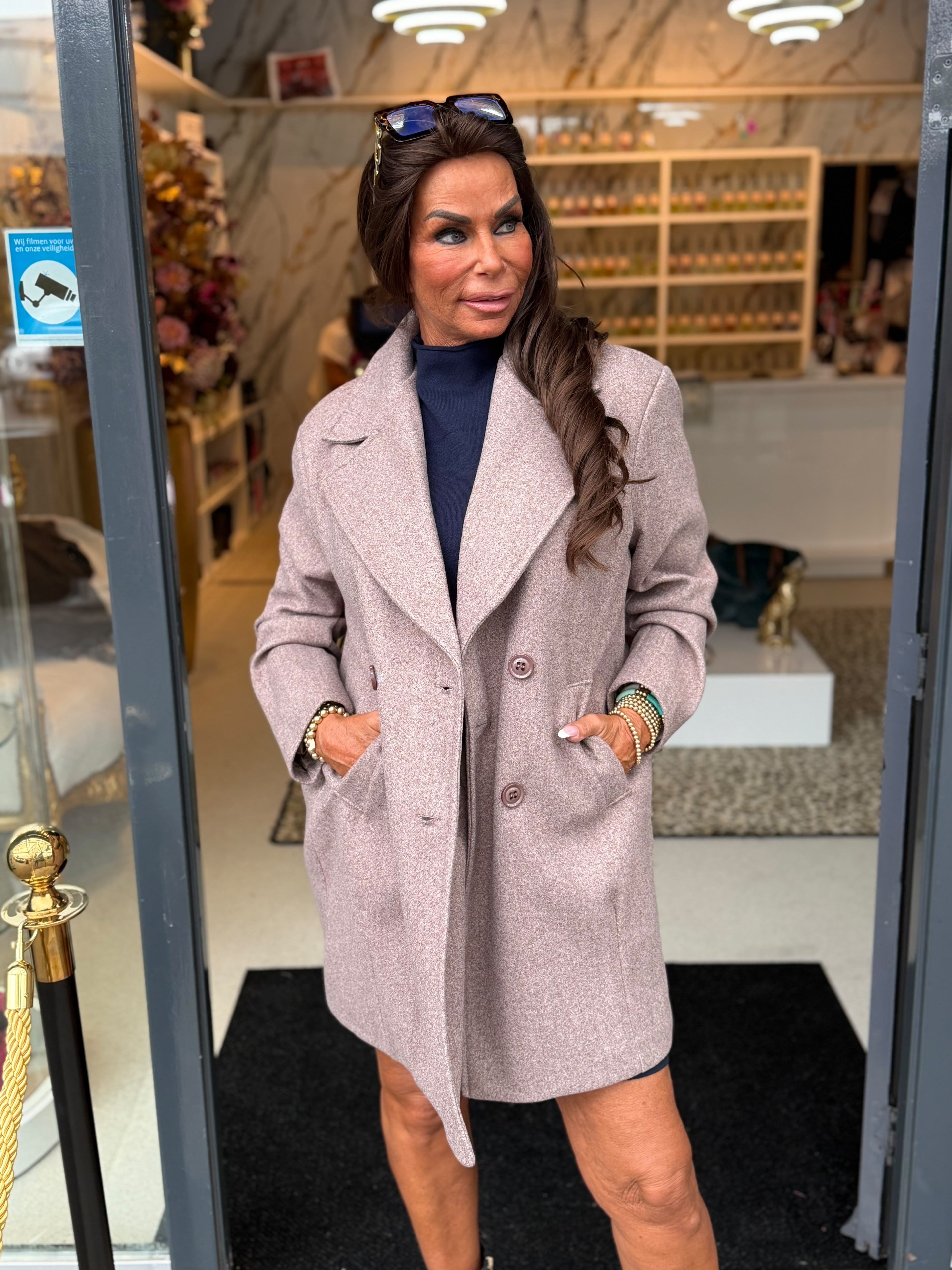 Half lange Trenchcoat "plooi" taupe